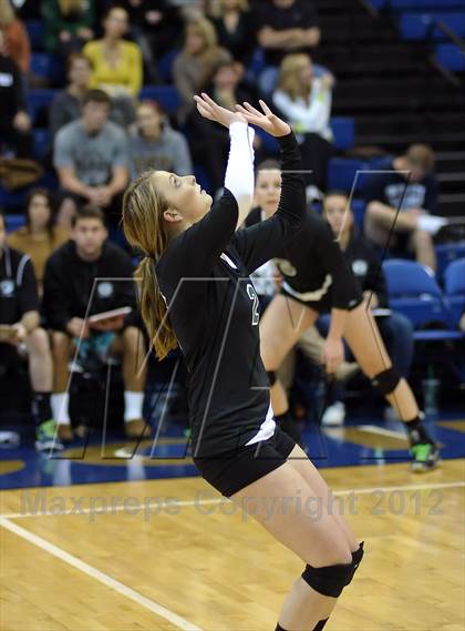Thumbnail 2 in St. Francis vs. Granite Bay (CIF SJS D1 Final) photogallery.