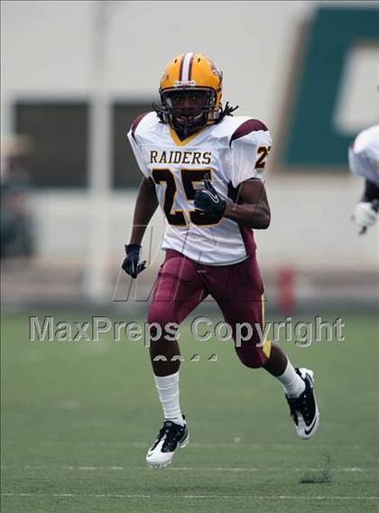 Thumbnail 2 in Glades Central vs. Denison (Texas vs. Florida Football Showcase) photogallery.