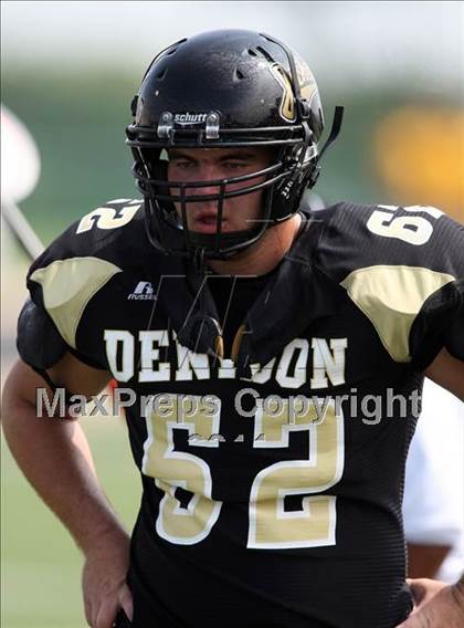 Thumbnail 2 in Glades Central vs. Denison (Texas vs. Florida Football Showcase) photogallery.