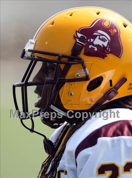 Thumbnail 1 in Glades Central vs. Denison (Texas vs. Florida Football Showcase) photogallery.