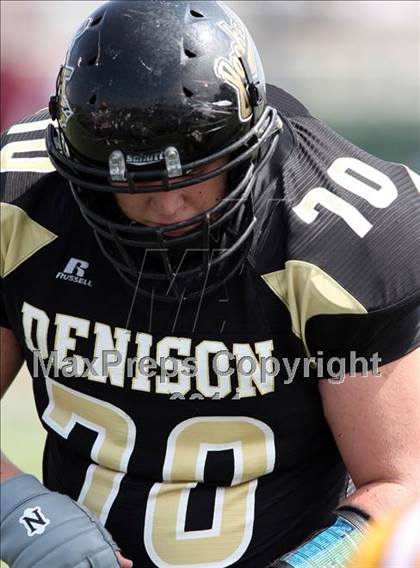 Thumbnail 3 in Glades Central vs. Denison (Texas vs. Florida Football Showcase) photogallery.