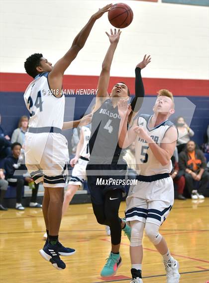 Thumbnail 3 in Valor Christian vs. Centennial (Tarkanian Classic) photogallery.