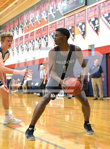 Thumbnail 1 in Valor Christian vs. Centennial (Tarkanian Classic) photogallery.