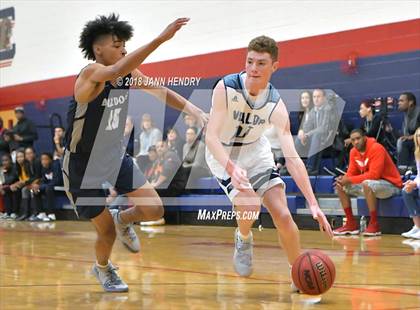 Thumbnail 2 in Valor Christian vs. Centennial (Tarkanian Classic) photogallery.
