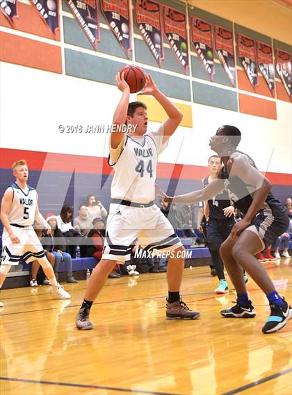Thumbnail 2 in Valor Christian vs. Centennial (Tarkanian Classic) photogallery.