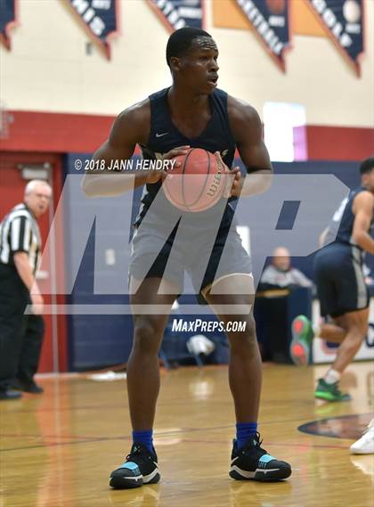 Thumbnail 3 in Valor Christian vs. Centennial (Tarkanian Classic) photogallery.