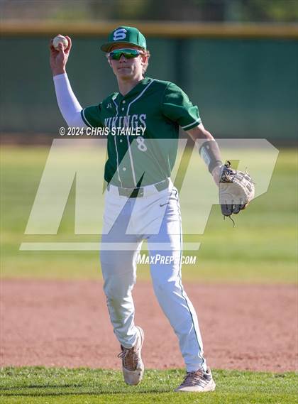 Thumbnail 1 in Red Mountain @ Sunnyslope photogallery.