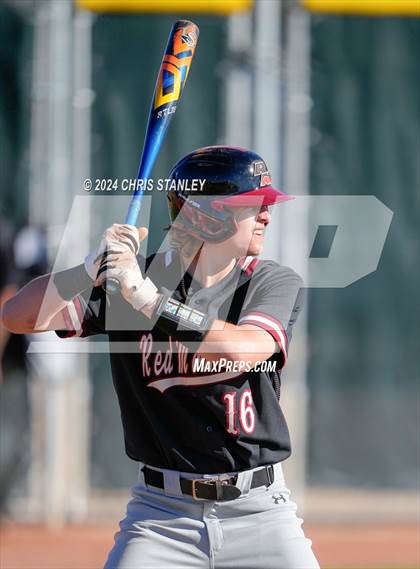 Thumbnail 1 in Red Mountain @ Sunnyslope photogallery.