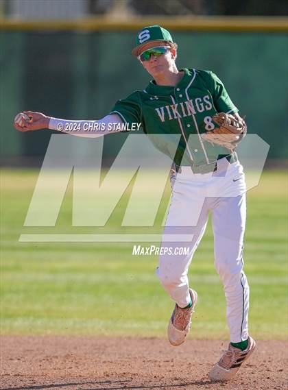 Thumbnail 2 in Red Mountain @ Sunnyslope photogallery.