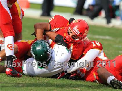 Thumbnail 2 in Lincoln vs. Cathedral Catholic (CIF SDS D3 Final) photogallery.