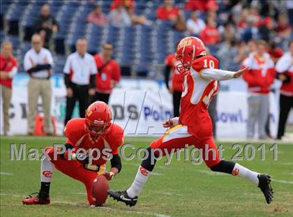 Thumbnail 2 in Lincoln vs. Cathedral Catholic (CIF SDS D3 Final) photogallery.