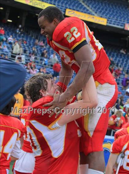 Thumbnail 3 in Lincoln vs. Cathedral Catholic (CIF SDS D3 Final) photogallery.