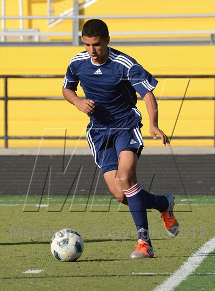 Thumbnail 1 in Downey @ Rio Linda (CIF SJS D2 Playoffs) photogallery.