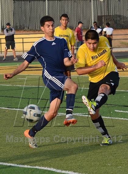 Thumbnail 1 in Downey @ Rio Linda (CIF SJS D2 Playoffs) photogallery.