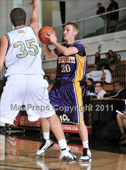 Thumbnail 2 in Rowland vs. Righetti (APU Shootout) photogallery.