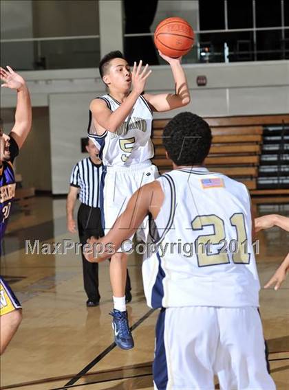 Thumbnail 1 in Rowland vs. Righetti (APU Shootout) photogallery.