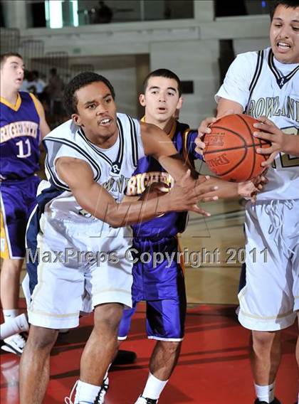 Thumbnail 3 in Rowland vs. Righetti (APU Shootout) photogallery.
