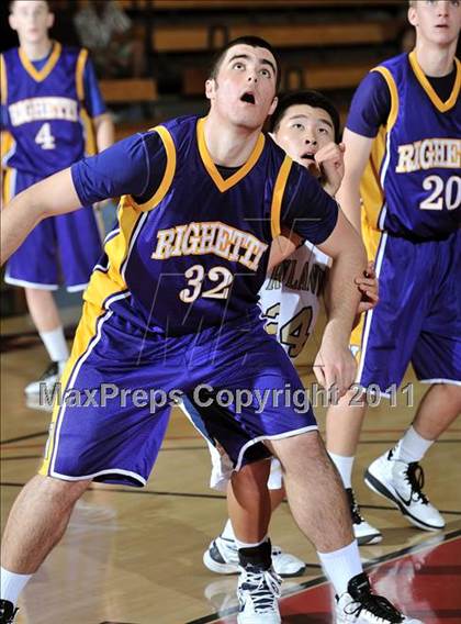 Thumbnail 3 in Rowland vs. Righetti (APU Shootout) photogallery.
