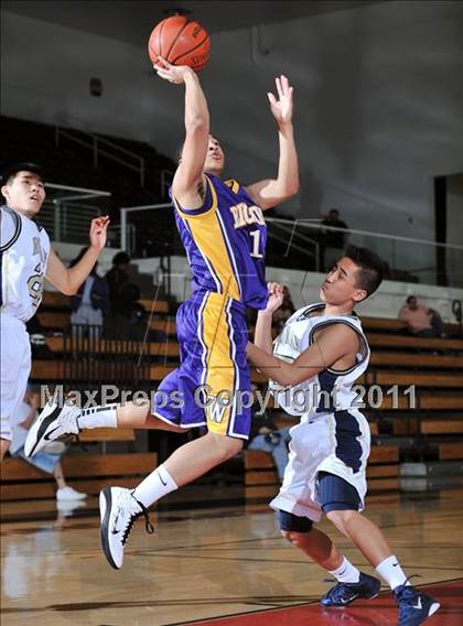 Thumbnail 2 in Rowland vs. Righetti (APU Shootout) photogallery.