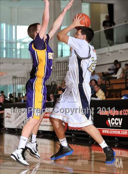 Thumbnail 2 in Rowland vs. Righetti (APU Shootout) photogallery.