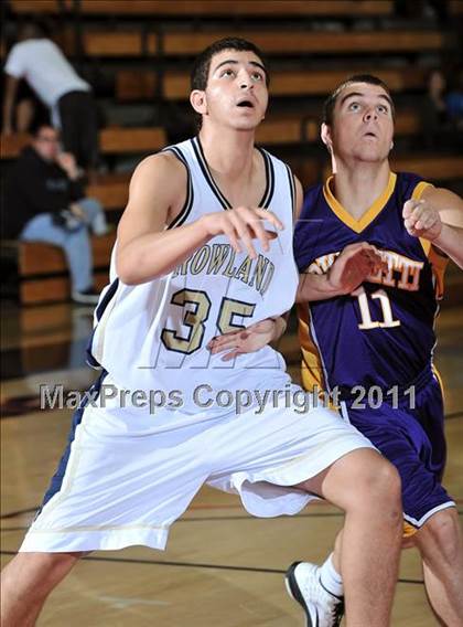 Thumbnail 1 in Rowland vs. Righetti (APU Shootout) photogallery.