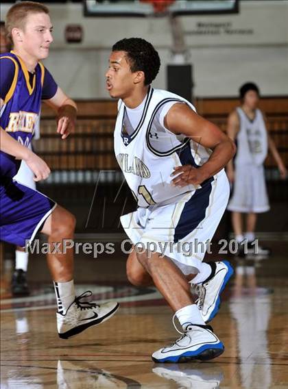 Thumbnail 1 in Rowland vs. Righetti (APU Shootout) photogallery.
