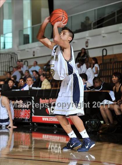 Thumbnail 3 in Rowland vs. Righetti (APU Shootout) photogallery.