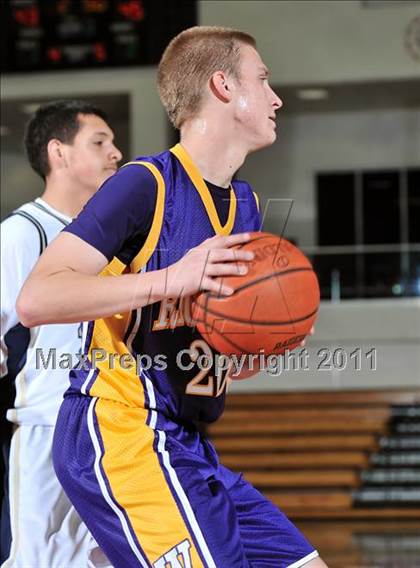 Thumbnail 1 in Rowland vs. Righetti (APU Shootout) photogallery.