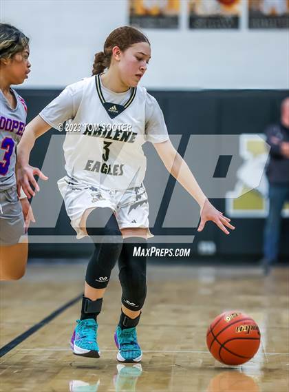 Thumbnail 1 in Cooper @ Abilene photogallery.