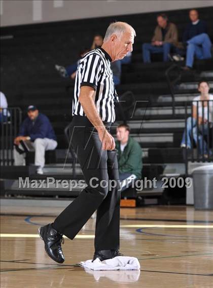 Thumbnail 3 in College Park vs Eisenhower (MaxPreps Holiday Classic) photogallery.