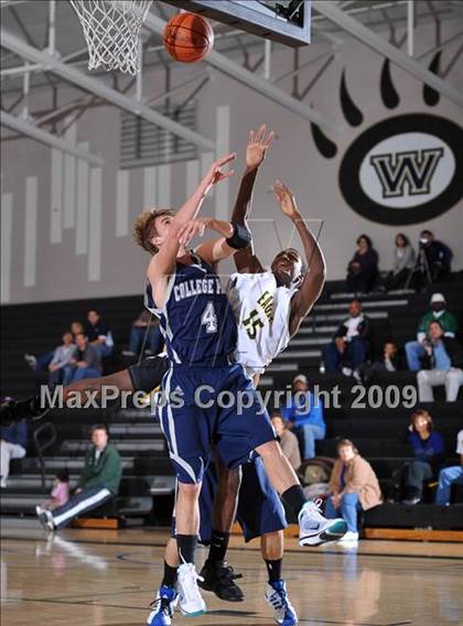 Thumbnail 1 in College Park vs Eisenhower (MaxPreps Holiday Classic) photogallery.