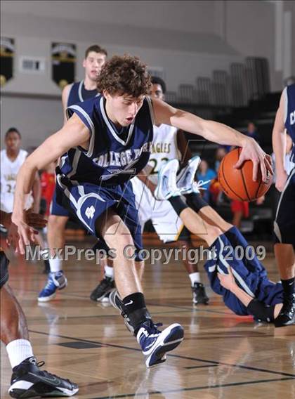 Thumbnail 2 in College Park vs Eisenhower (MaxPreps Holiday Classic) photogallery.