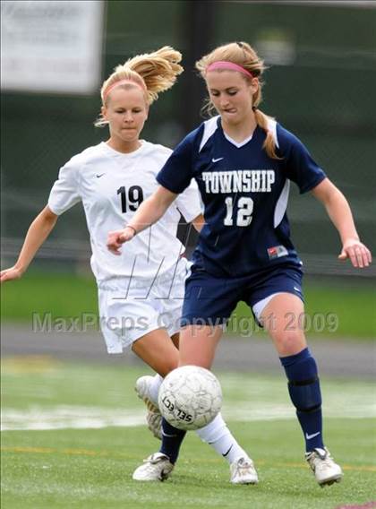 Thumbnail 3 in Manheim Township @ Hempfield (L-L League Championships) photogallery.