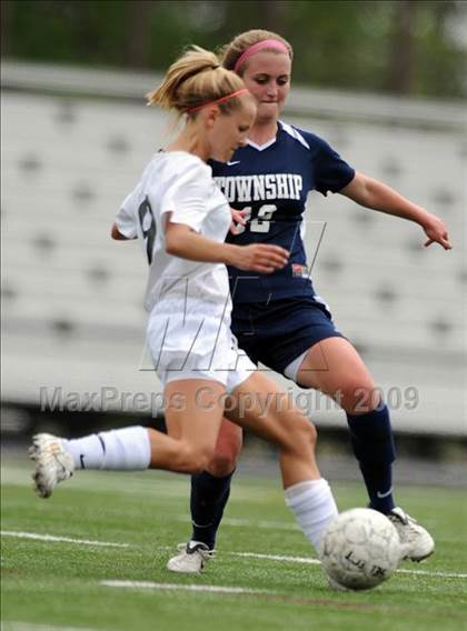 Thumbnail 3 in Manheim Township @ Hempfield (L-L League Championships) photogallery.