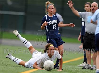 Thumbnail 1 in Manheim Township @ Hempfield (L-L League Championships) photogallery.