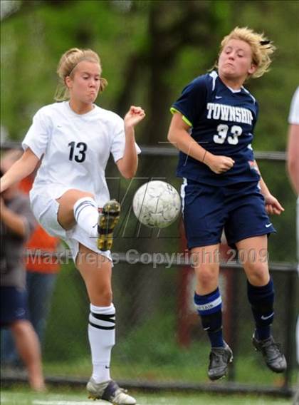 Thumbnail 2 in Manheim Township @ Hempfield (L-L League Championships) photogallery.