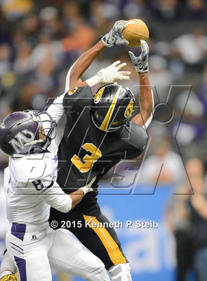 Thumbnail 1 in Mangham @ Kinder (LHSAA Class 2A Final) photogallery.