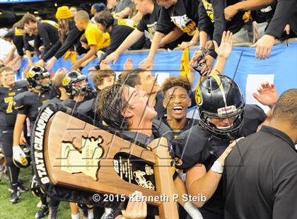 Thumbnail 1 in Mangham @ Kinder (LHSAA Class 2A Final) photogallery.