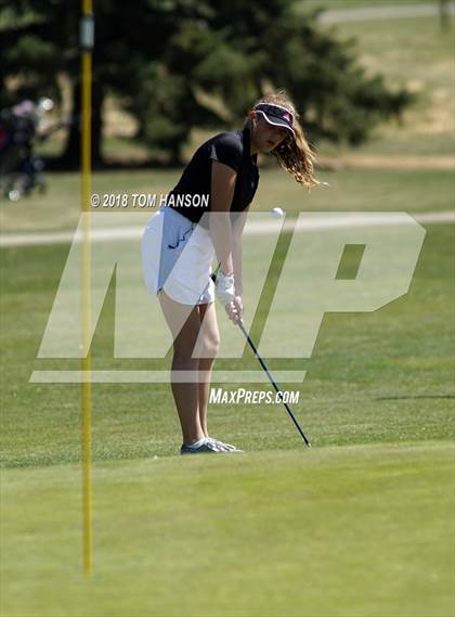 Thumbnail 1 in Loveland Invitational photogallery.