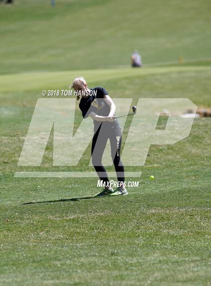 Thumbnail 1 in Loveland Invitational photogallery.