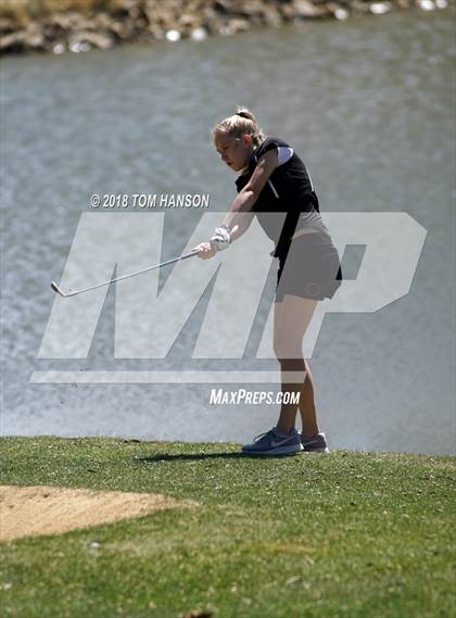 Thumbnail 3 in Loveland Invitational photogallery.