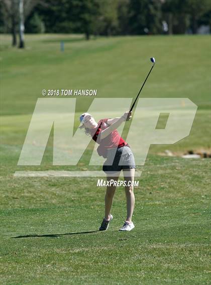 Thumbnail 2 in Loveland Invitational photogallery.