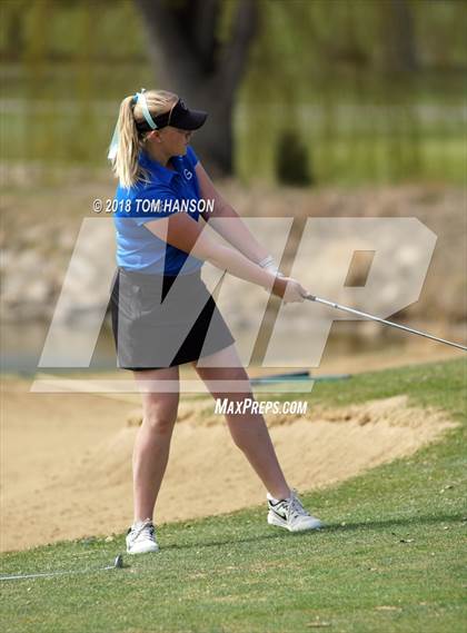 Thumbnail 3 in Loveland Invitational photogallery.