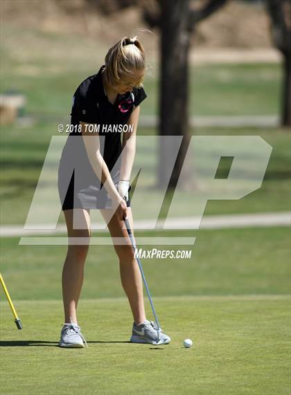 Thumbnail 1 in Loveland Invitational photogallery.