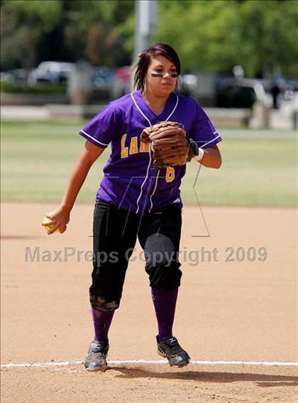Thumbnail 2 in Norwalk vs. Aliso Niguel photogallery.
