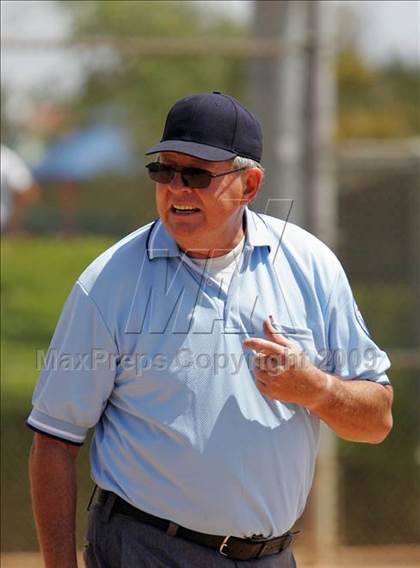 Thumbnail 1 in Norwalk vs. Aliso Niguel photogallery.