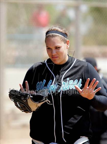 Thumbnail 2 in Norwalk vs. Aliso Niguel photogallery.