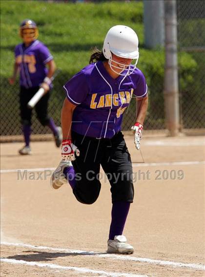 Thumbnail 2 in Norwalk vs. Aliso Niguel photogallery.