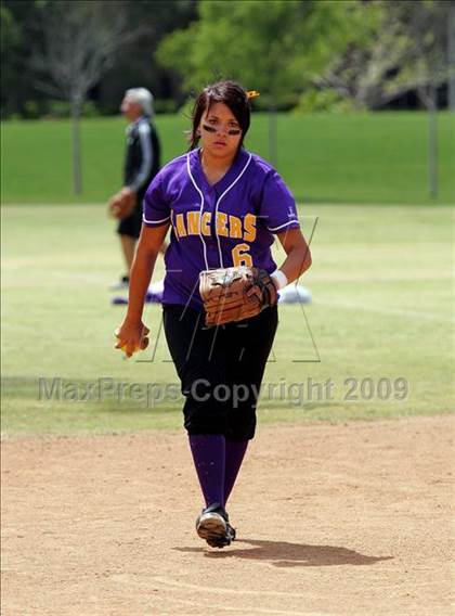 Thumbnail 2 in Norwalk vs. Aliso Niguel photogallery.