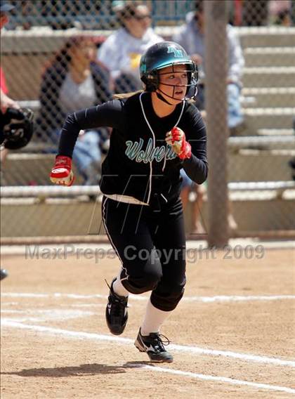 Thumbnail 2 in Norwalk vs. Aliso Niguel photogallery.